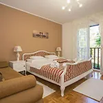 Apartment In Porec - Istrien 52017